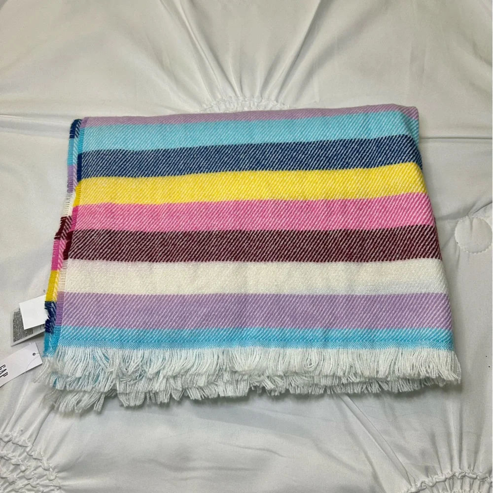 NWT Gap Colotful Stripe Fringe Edge Blanket Scarf